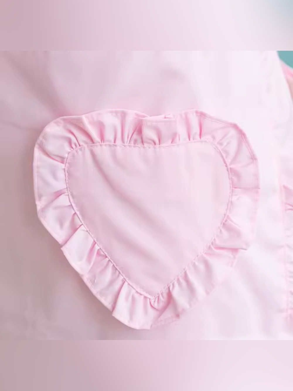 Pink Ruffled Heart Pocket Halter Apron! - Picture 6 of 7